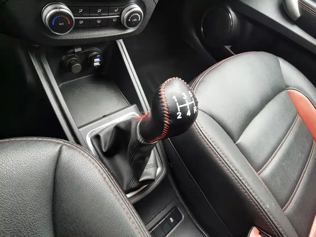 Haval H1 2015 2015 1.5L Manual Luxury