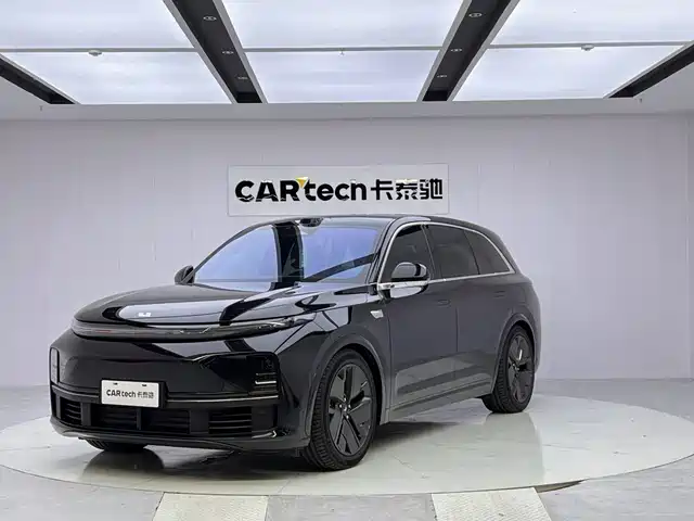 Li Auto L7 2025
