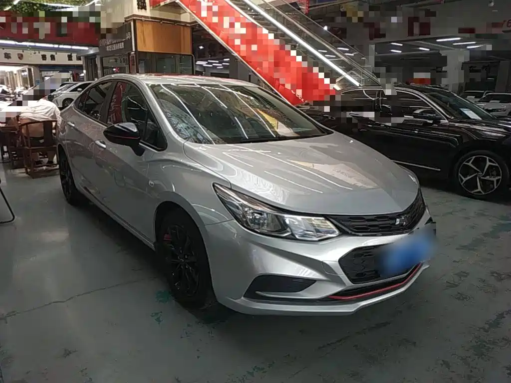 Chevrolet Cruze 2019 2018 Redline 320 Automatic Pioneer Edition