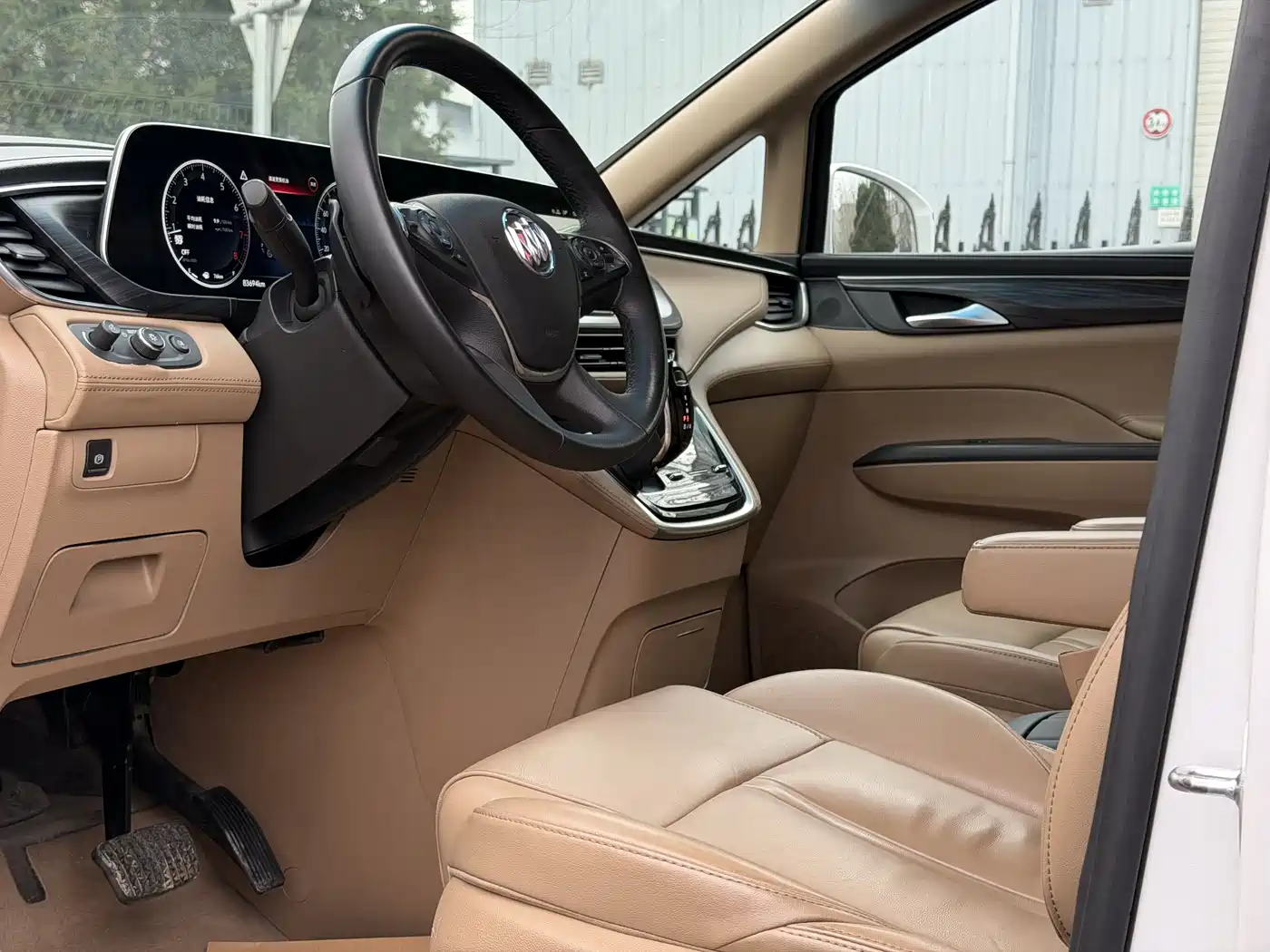 Buick GL8 2020 Model ES Landglory 653T Premium фото 6