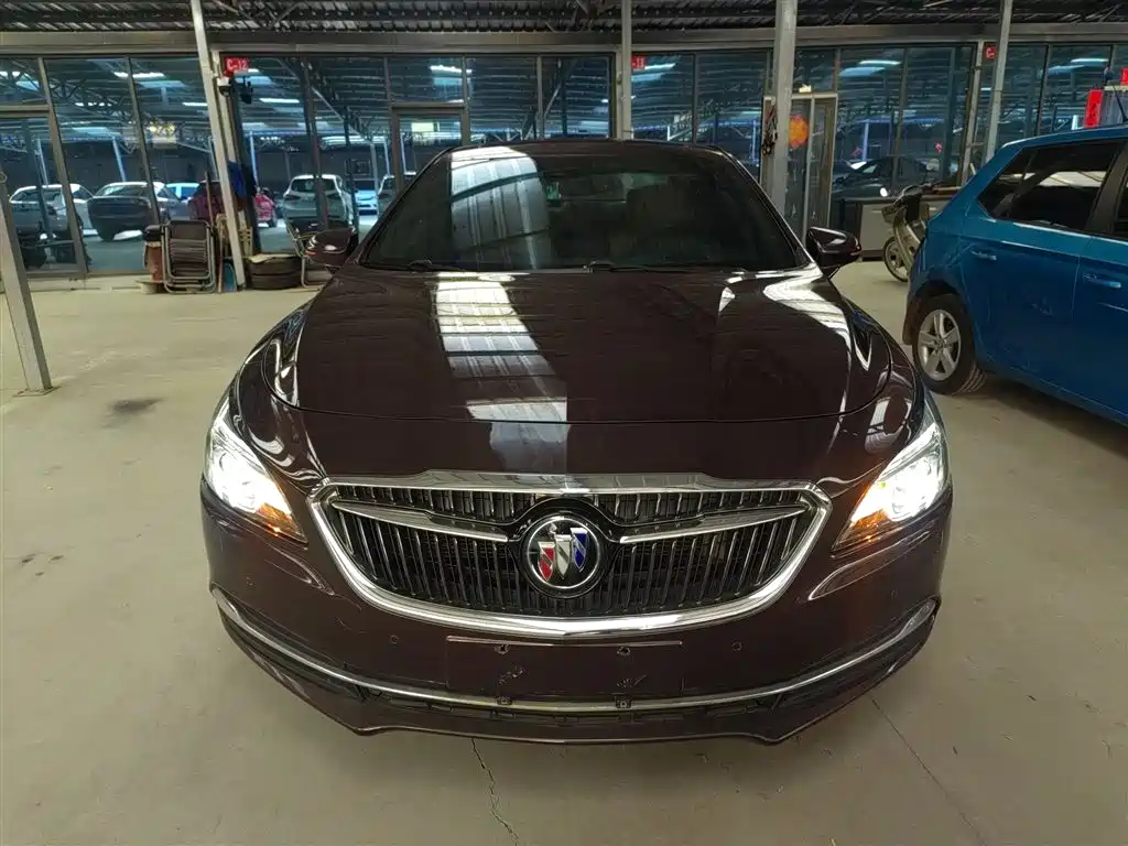 Buick LaCrosse 2016 20T Luxury фото 3