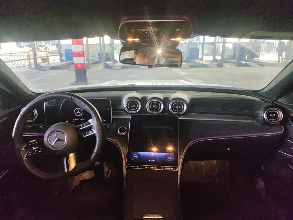 Фото 8 - Mercedes-Benz C-Class
