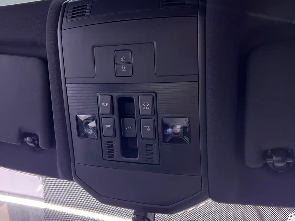 VOLKSWAGEN T ROC EXPLORING SONGS