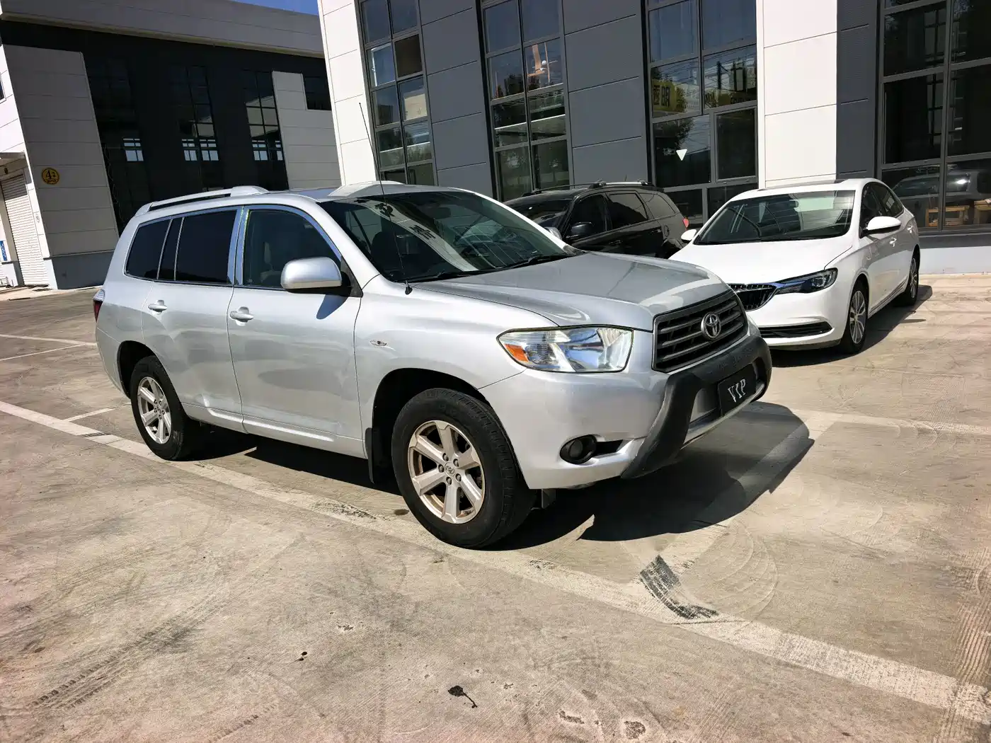 Toyota Highlander 2010 2009 2.7L 2WD 5-seater Sport Edition