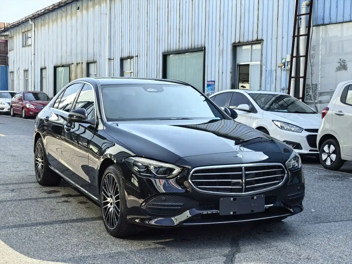 Mercedes-Benz C-Class 2023 C 260 L фото 3