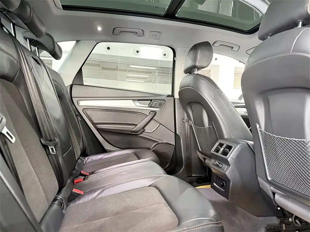 Audi Q5L 2020 40 TFSI Prestige Progressive фото 7