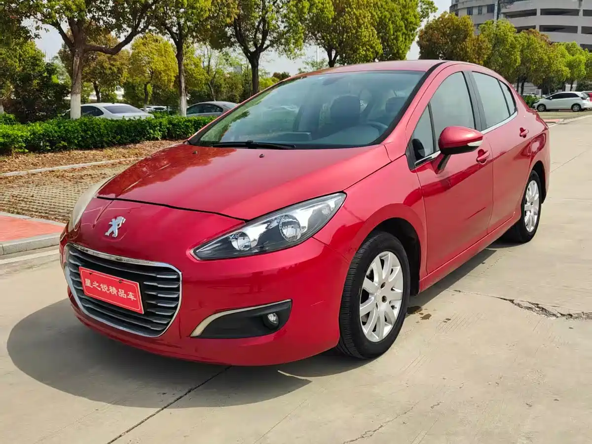 Peugeot 308 2014 Model Joy Edition Classic 1.6L Automatic Superior Style