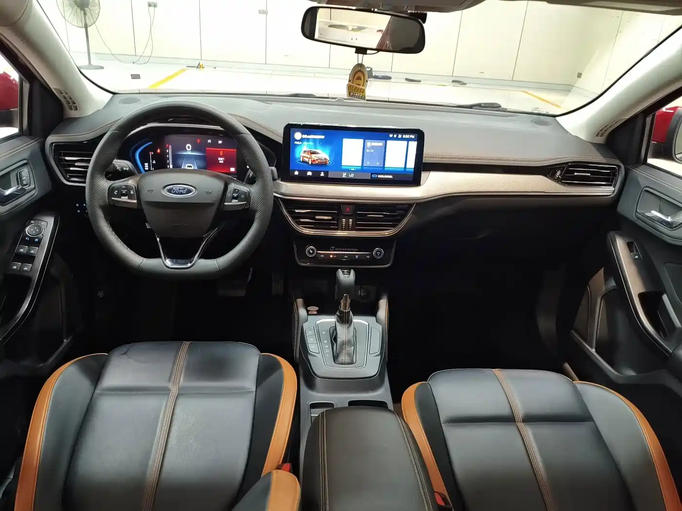 Ford Focus 2023 2022 Sedan EcoBoost 180 Auto Speed Edition