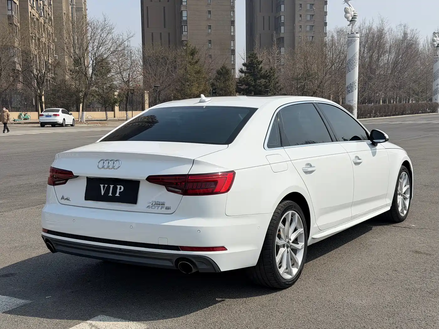 Audi A4L 2018 30th Anniversary 40 TFSI Fashion фото 9