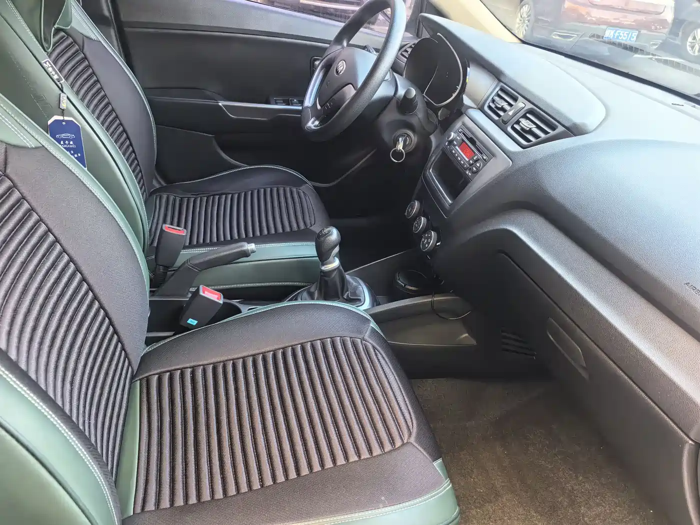 Kia K2 2015 Sedan 1.4L MT GLS фото 5