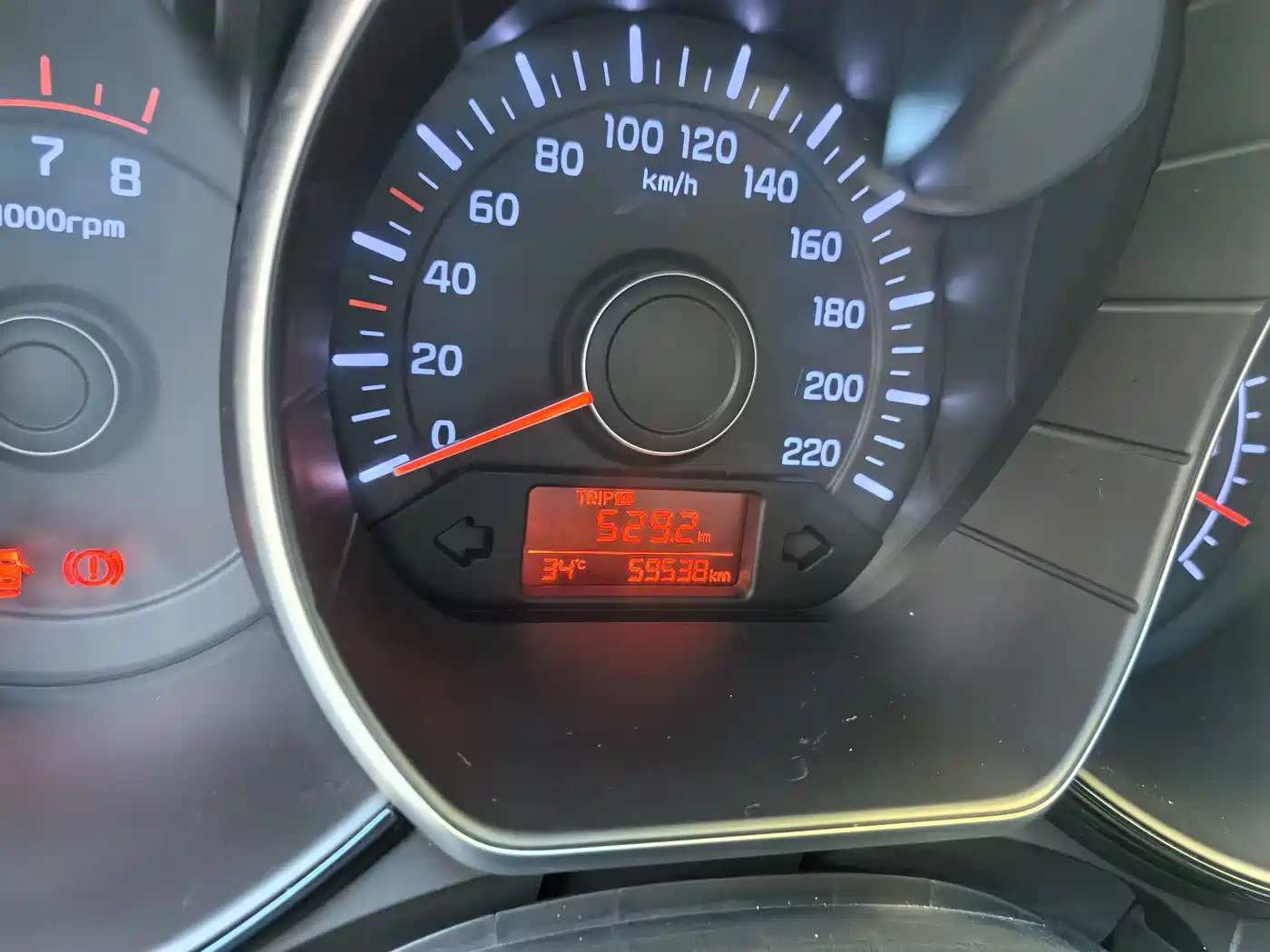 Kia K2 2015 Sedan 1.4L MT GLS фото 12