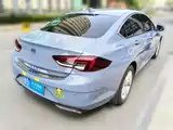 Photo 2 - Buick Regal