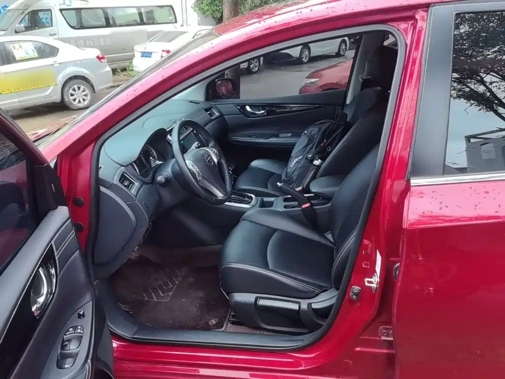 Nissan Tiida 2023 2021 1.6L CVT Smart Drive Edition