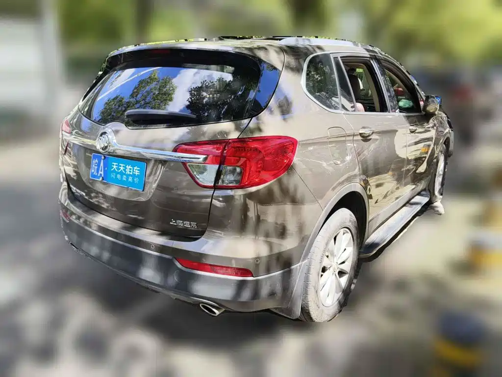 Фото 2 - Buick Envision Plus