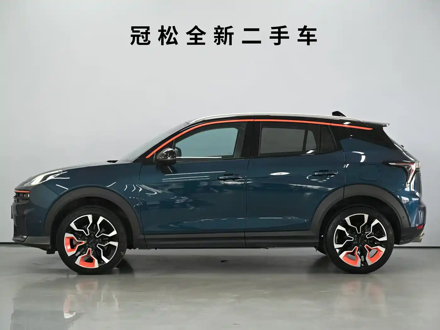 Lynk & Co 06 2020 1.5T Halo фото 3