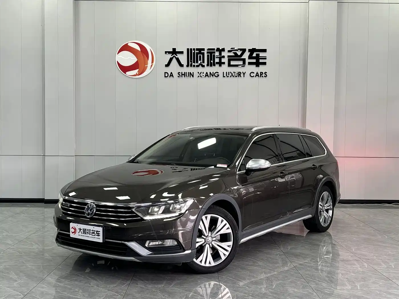 Volkswagen Weilan 2016 380TSI 4WD Explorer Edition