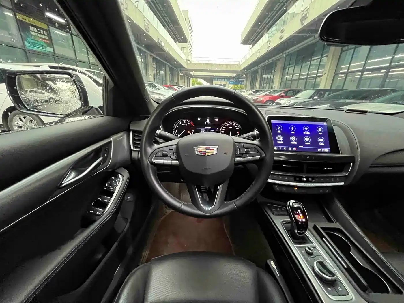 Фото 6 - Cadillac CT5