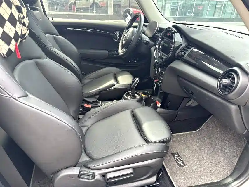 MINI 2021 2.0T COOPER S Classic фото 6