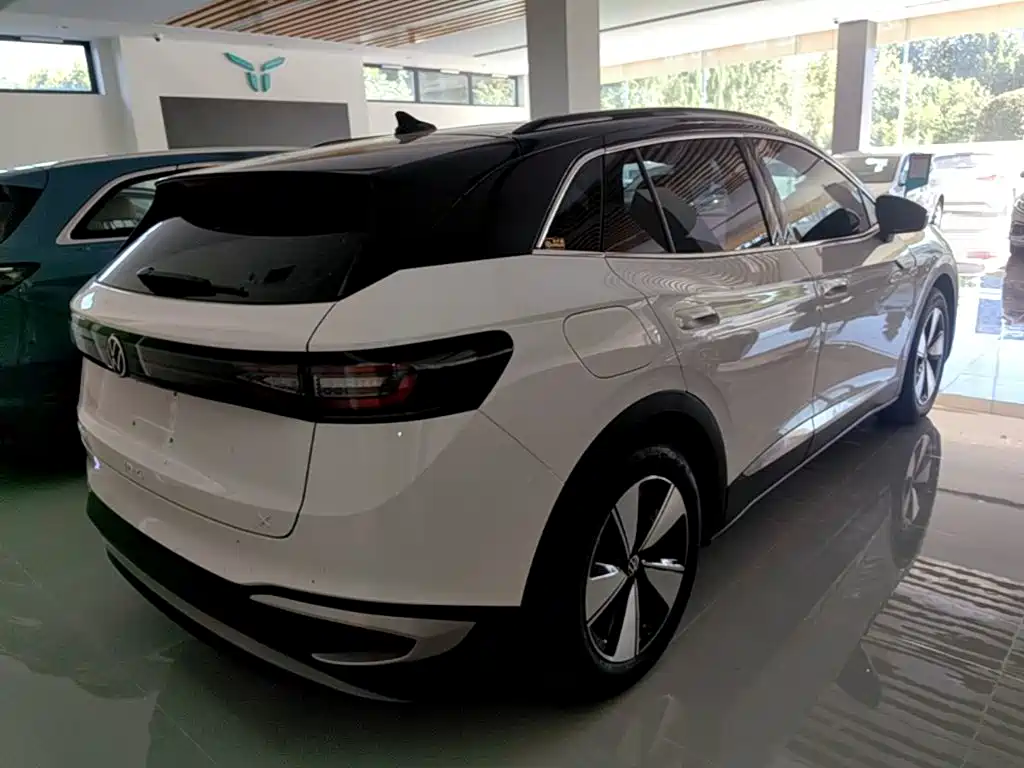 صورة 7 - Volkswagen ID.4 X