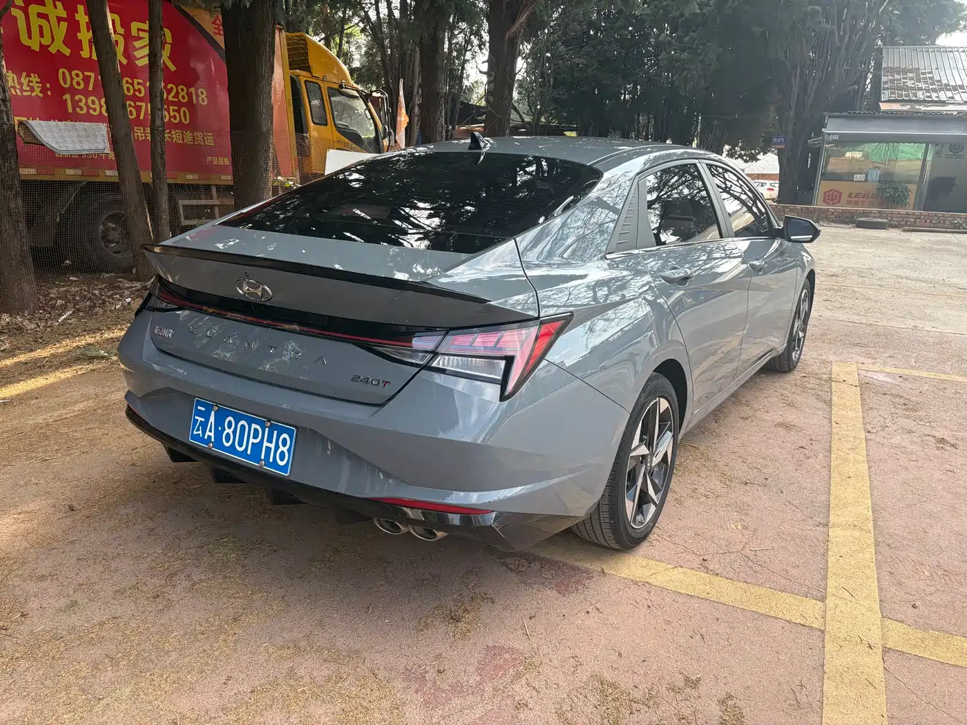 Hyundai Elantra 2022 240TGDi DCT LUX Premium Edition фото 4