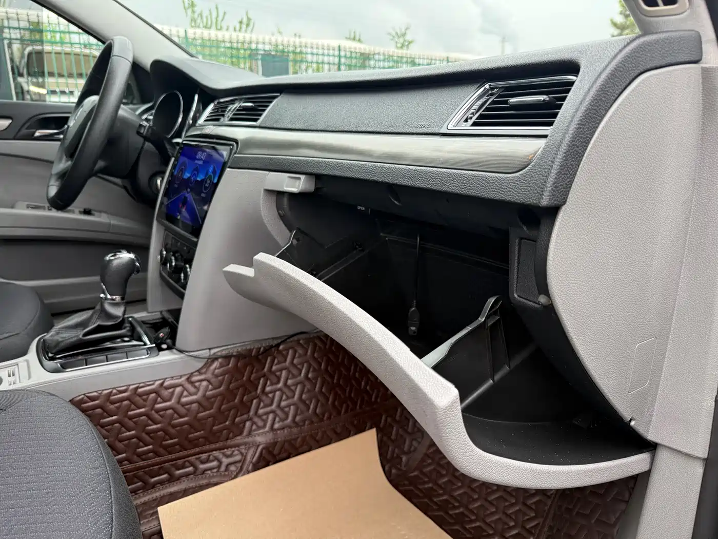 Škoda Superb 2013 1.4TSI DSG Elite Edition фото 20