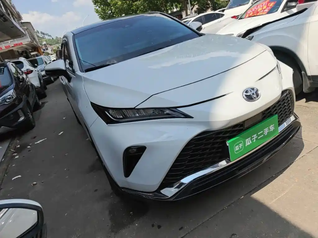 Toyota Venza 2023 2023 2.0L CVT FWD Luxury