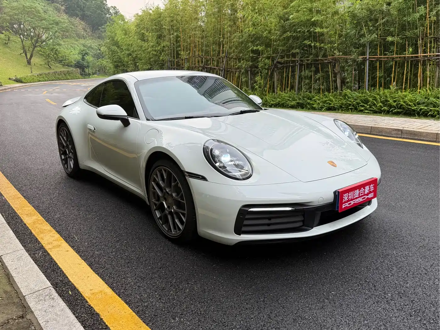 Porsche 911 2022 Carrera 3.0T фото 3