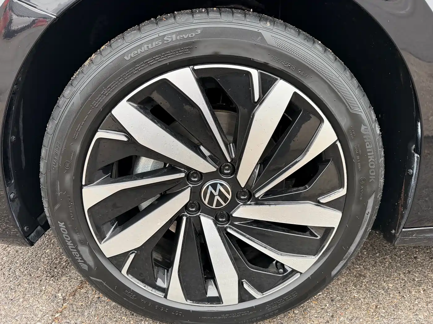 Volkswagen Passat 2024 330TSI Elite Edition фото 45