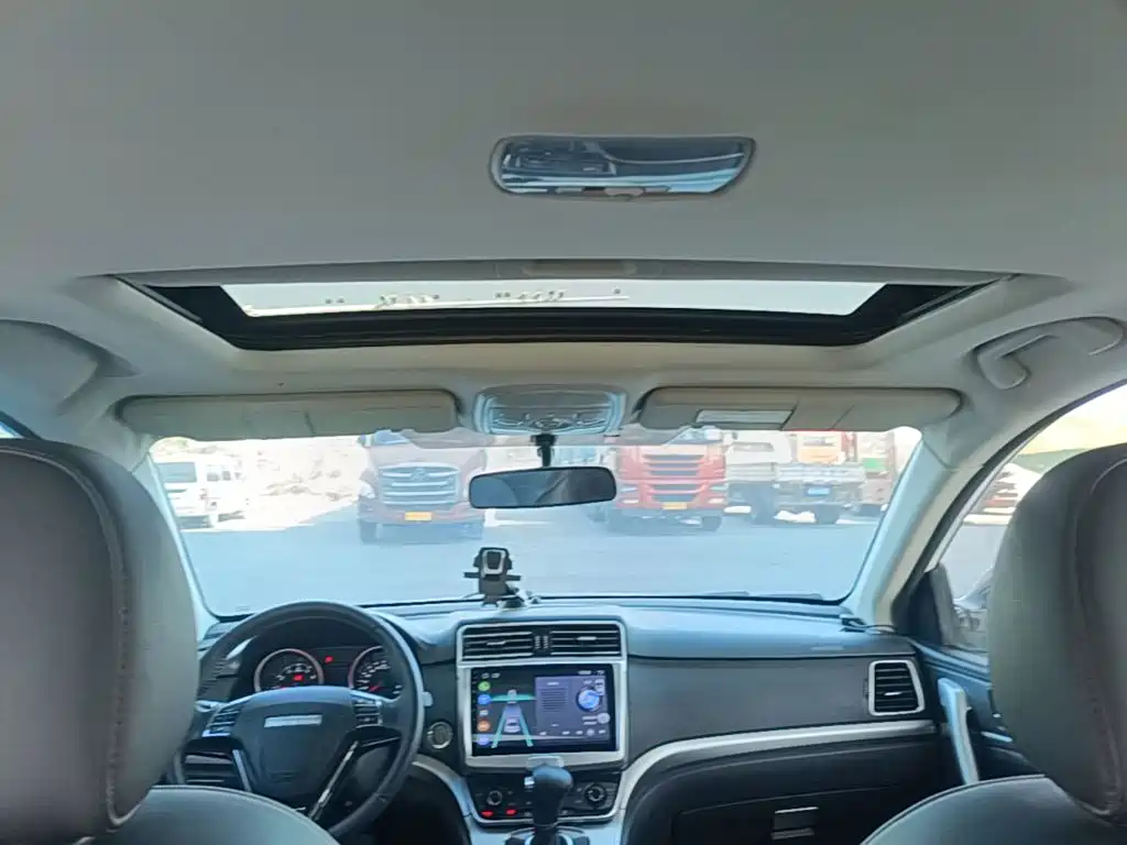 Фото 18 - Haval H6