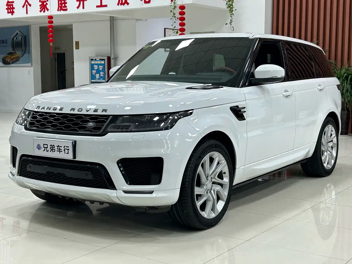 Land Rover Range Rover Sport 2018 3.0 SC V6 HSE DYNAMIC фото 2