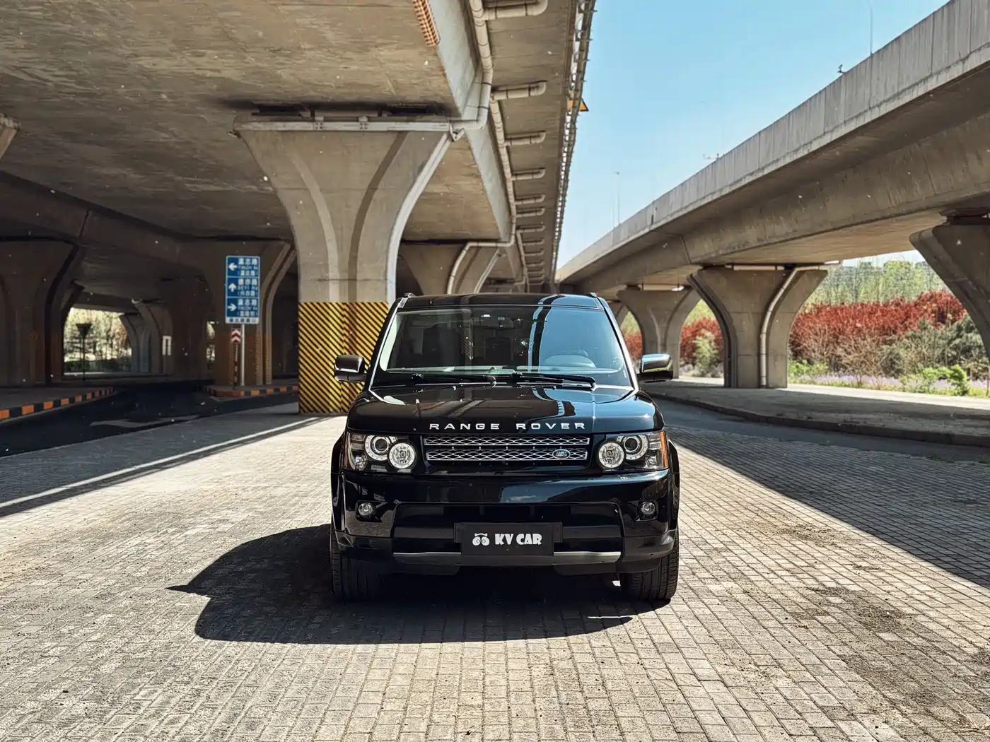 Land Rover Range Rover Sport 2013 5.0 SC V8 Ultimate Edition фото 2
