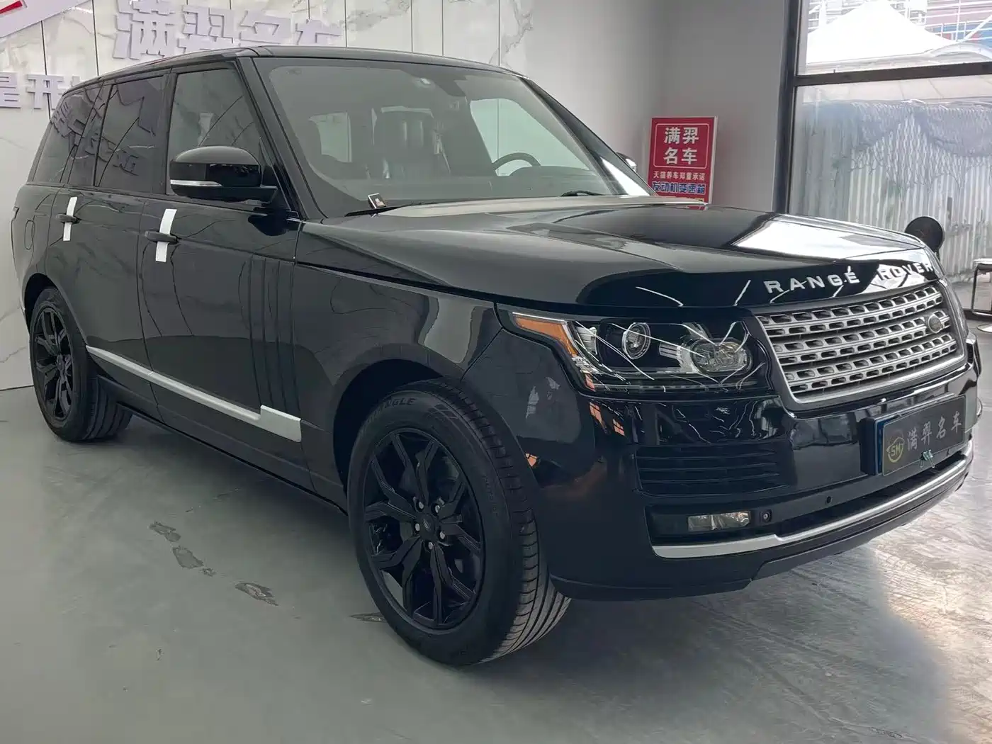 Land Rover Range Rover 2013 NA 5.0 V8 Vogue SE фото 3