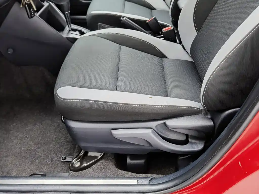 صورة 20 - Toyota YARiS L Zhi Xuan