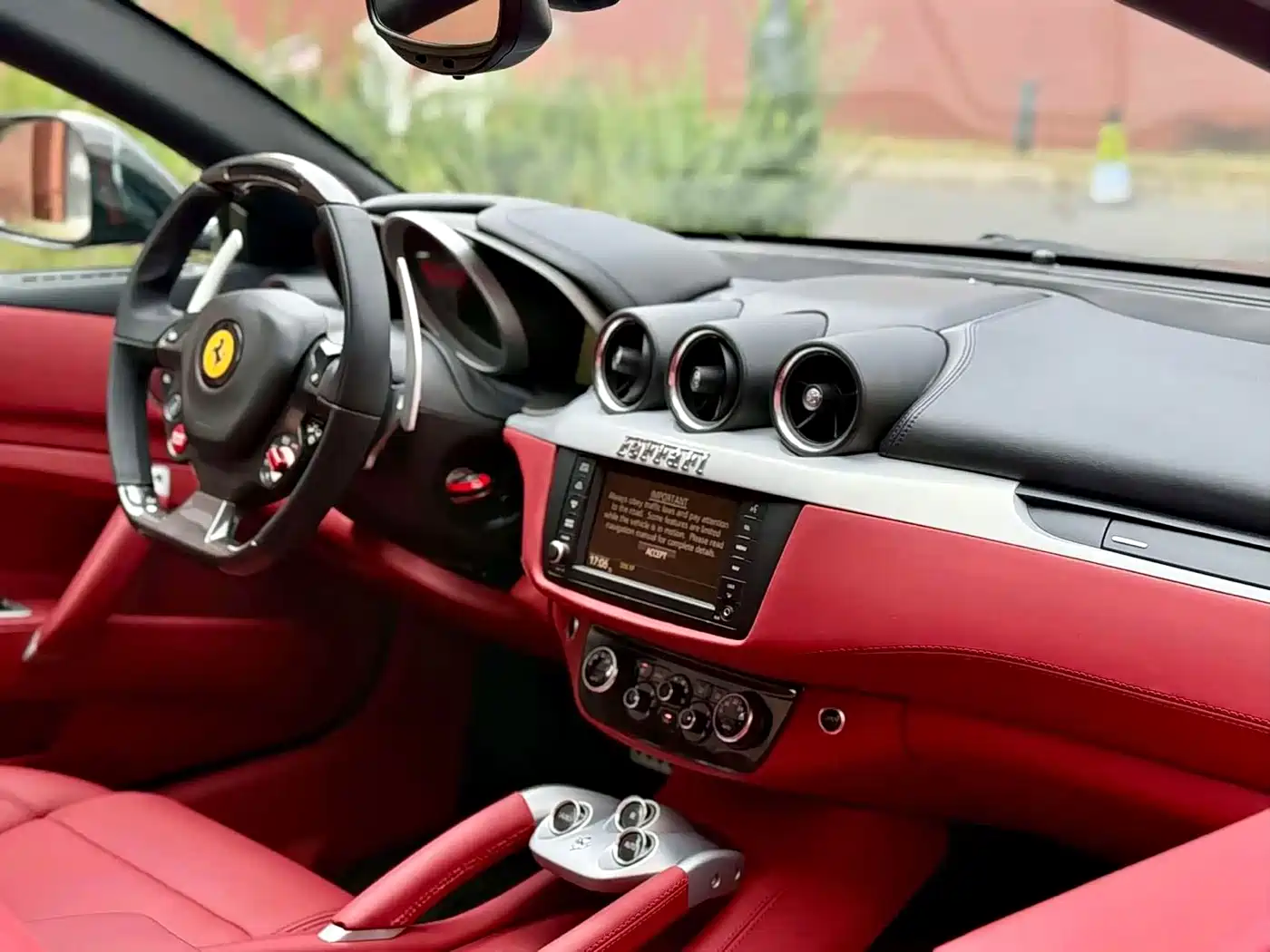 Ferrari FF 2013 2012 6.3L V12