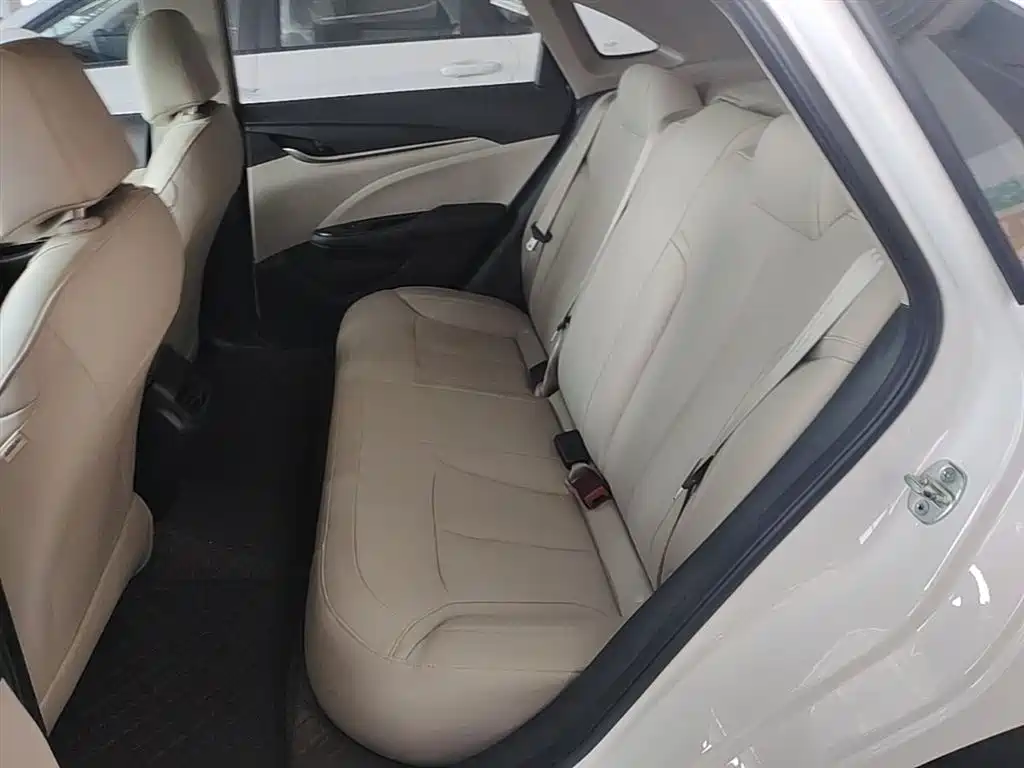 Buick Excelle 2021 Exemplar 1.5L Auto Elite фото 17