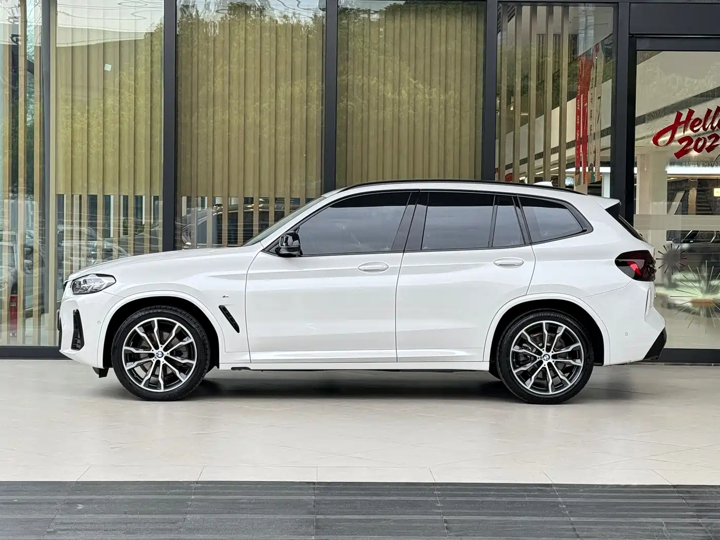 BMW X3 2023 xDrive30i Leading M Night Package фото 4