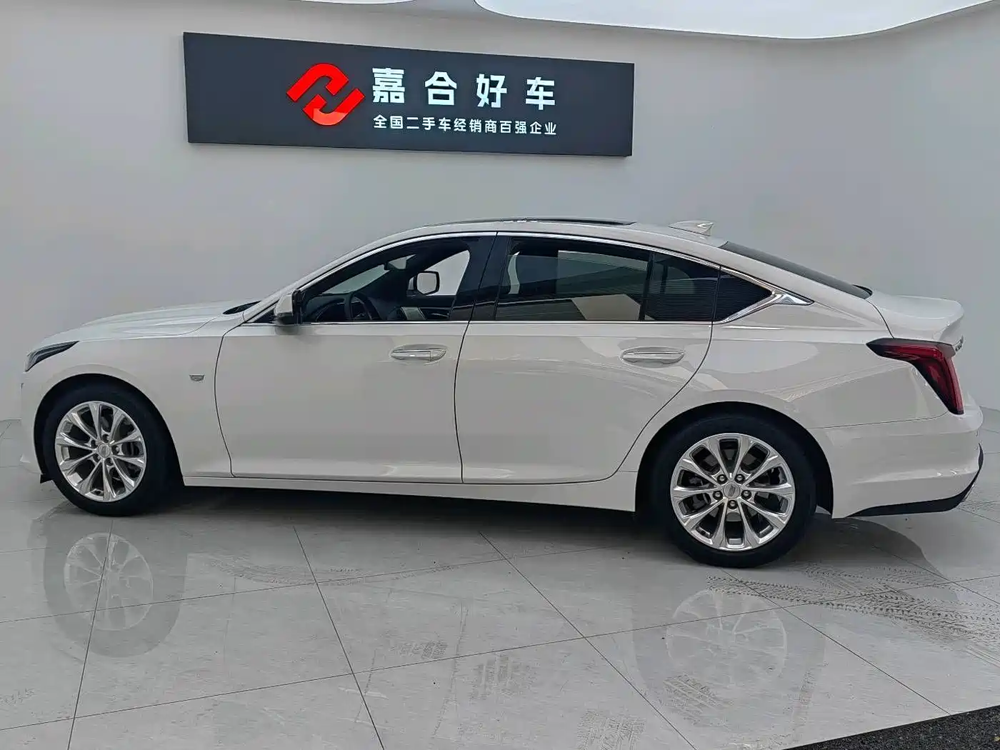 CADILLAC CT5