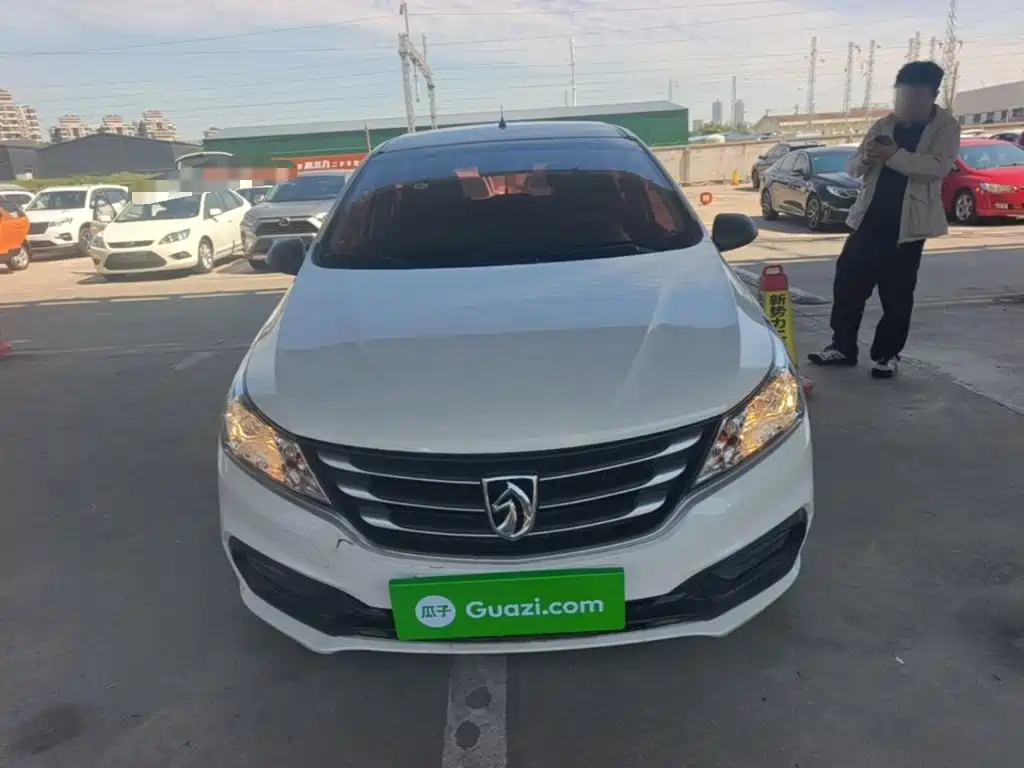Baojun 310W 2017 2017 1.2L Manual Value Edition (China V)