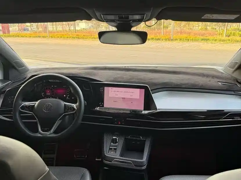Volkswagen Talagon 2022 380TSI 4WD R-Line Explorer Edition 6-seater фото 9