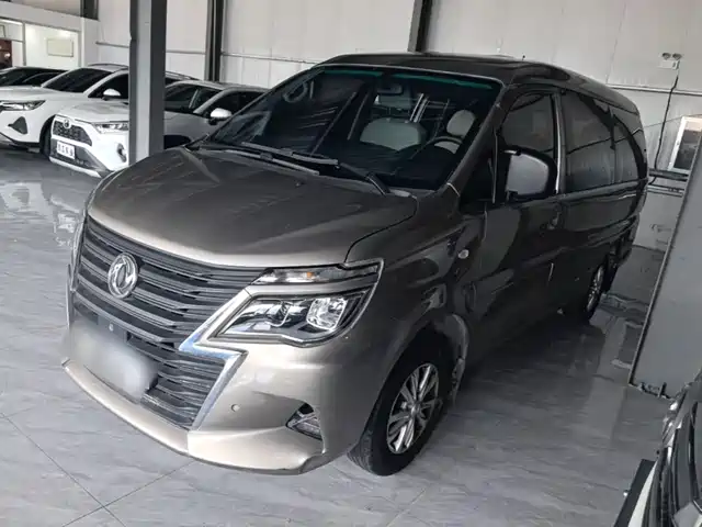 Dongfeng Fengxing Lingzhi 2020 M5L 1.6L Luxury 7-Seater