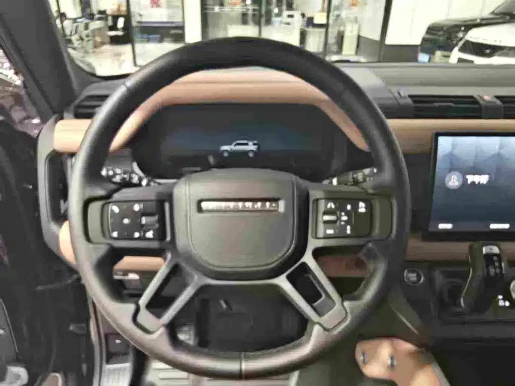 Land Rover Defender 2026 2025 110 3.0T P400 -Dynamic HSE