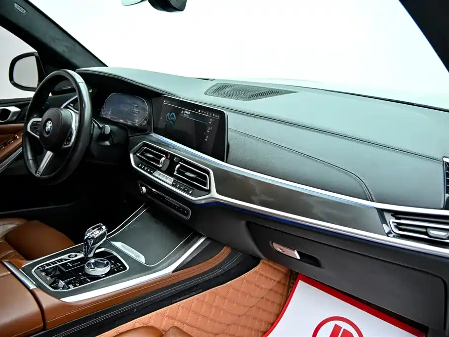 BMW X7 2020 xDrive40i Premium M Sport Package фото 13