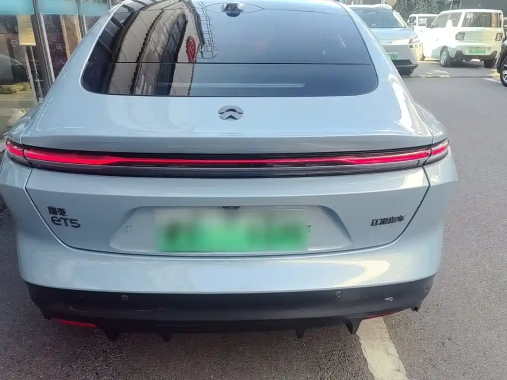 NIO ET5 2023 2022 75kWh