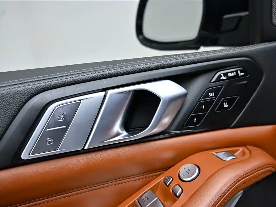 BMW X7 2020 xDrive40i Premium M Sport Package фото 23