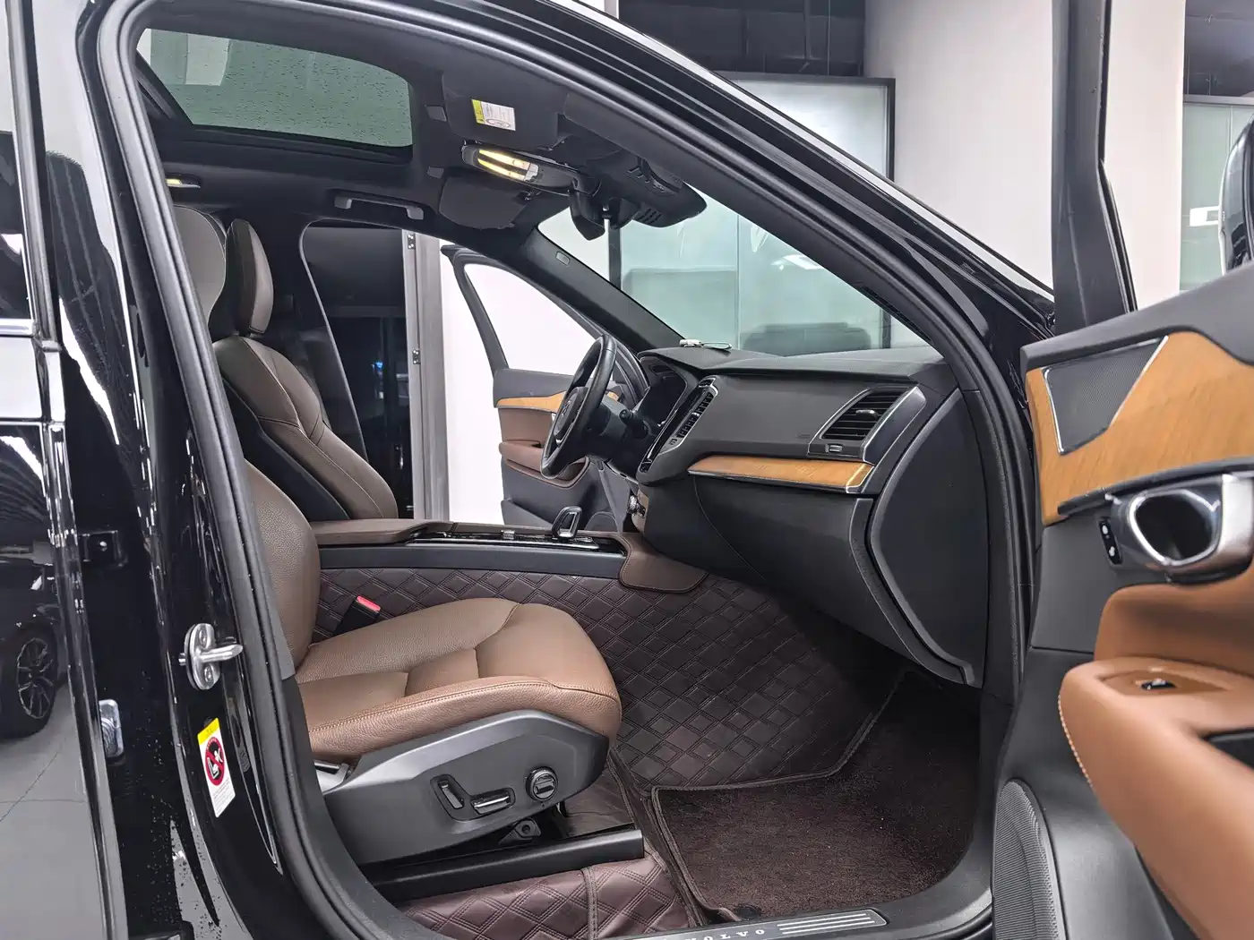 Volvo XC90 2024 2025 B5 Smart Luxury 5-Seater