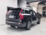 Фото 15 - Volvo XC90