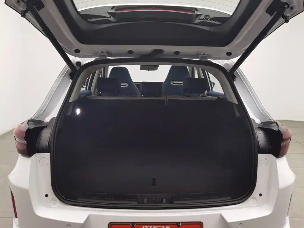 Exeed Chasing Wind C-DM 2025 2024 C-DM 1.5TCI 105KM Luxury Edition