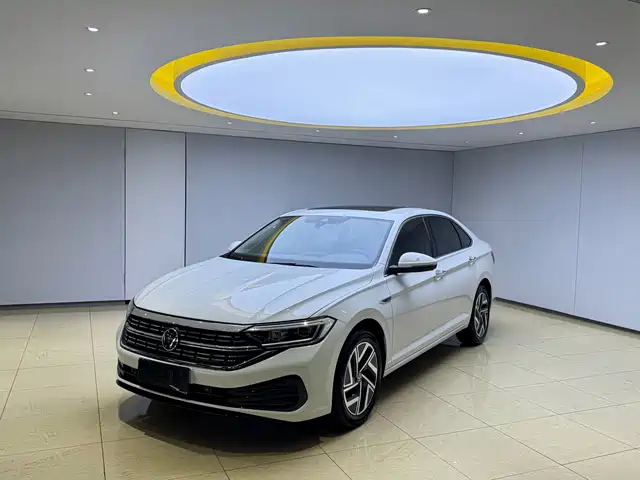 Volkswagen Sagitar 2022