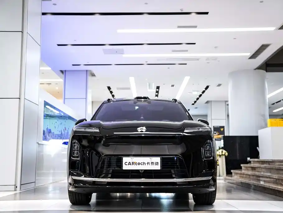 Фото 4 - NIO ES8