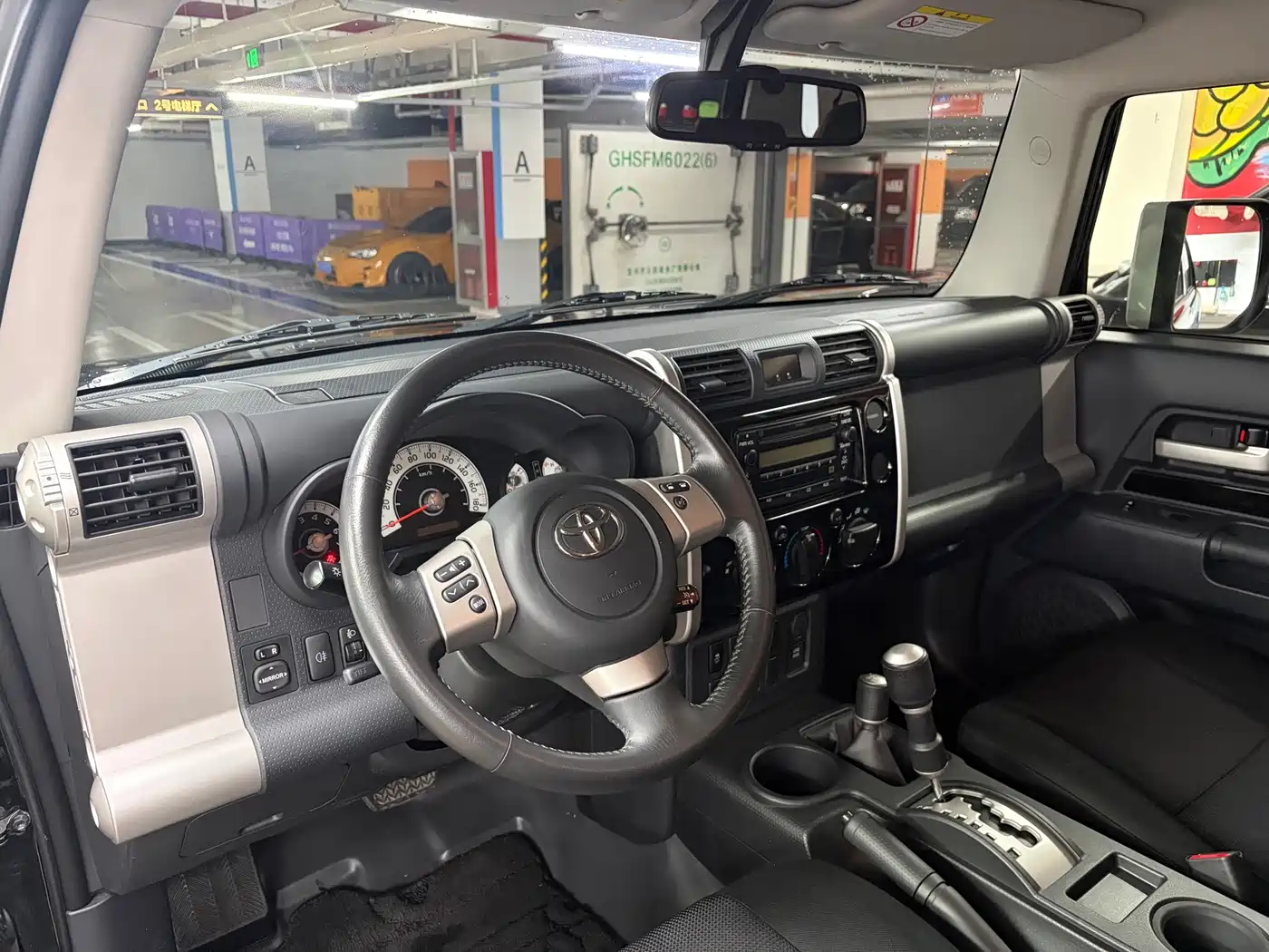 Toyota FJ Cruiser 2014 2013 4.0L